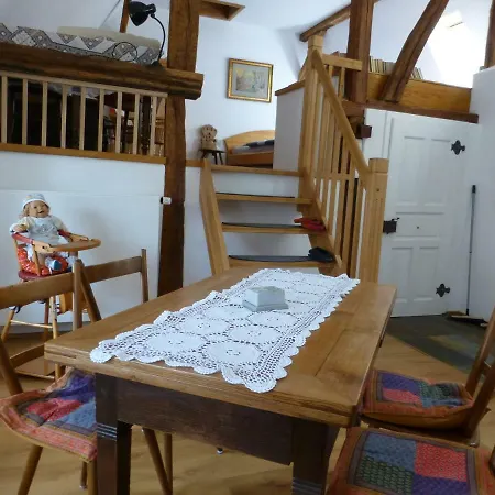 Feriengaleriewohnung Im Denkmal Stilvoll-komfortabel Baubiologisch