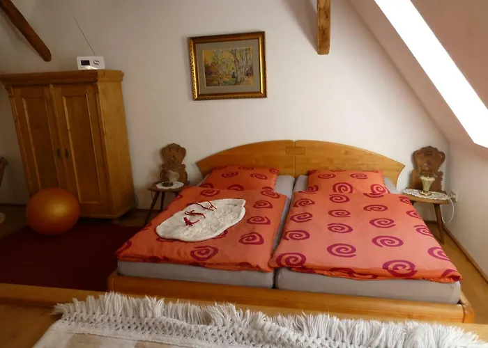 Feriengaleriewohnung Im Denkmal Stilvoll-komfortabel Baubiologisch